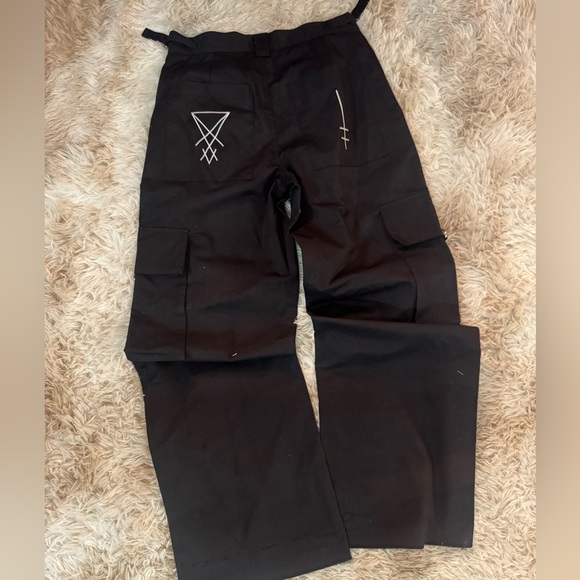 Dolls Kill Marilyn Manson Black Graphic Cargo Pants - Picture 5 of 12